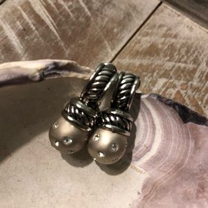 Silver and pearlescent earrings